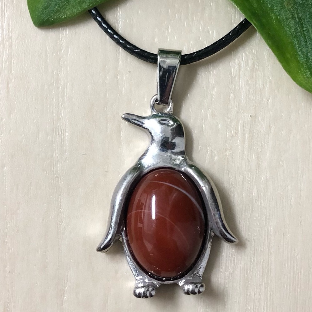 Red Jasper Natural Stone Penguin Shaped Pendant Necklace Healing Gemstone